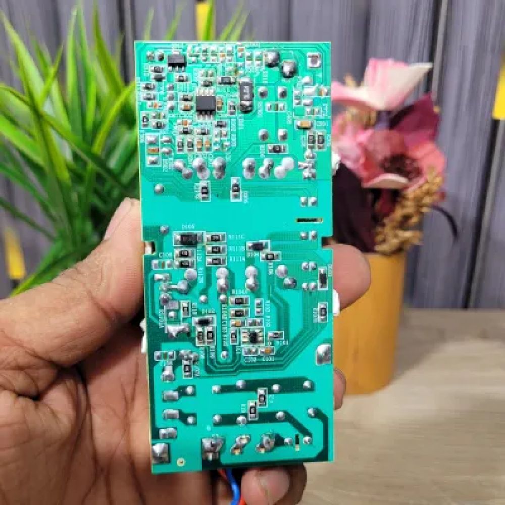 24V 4A LiFePO4 Battery Charger | 29.2V Output Charger for 8S LiFePO4 Battery Pack