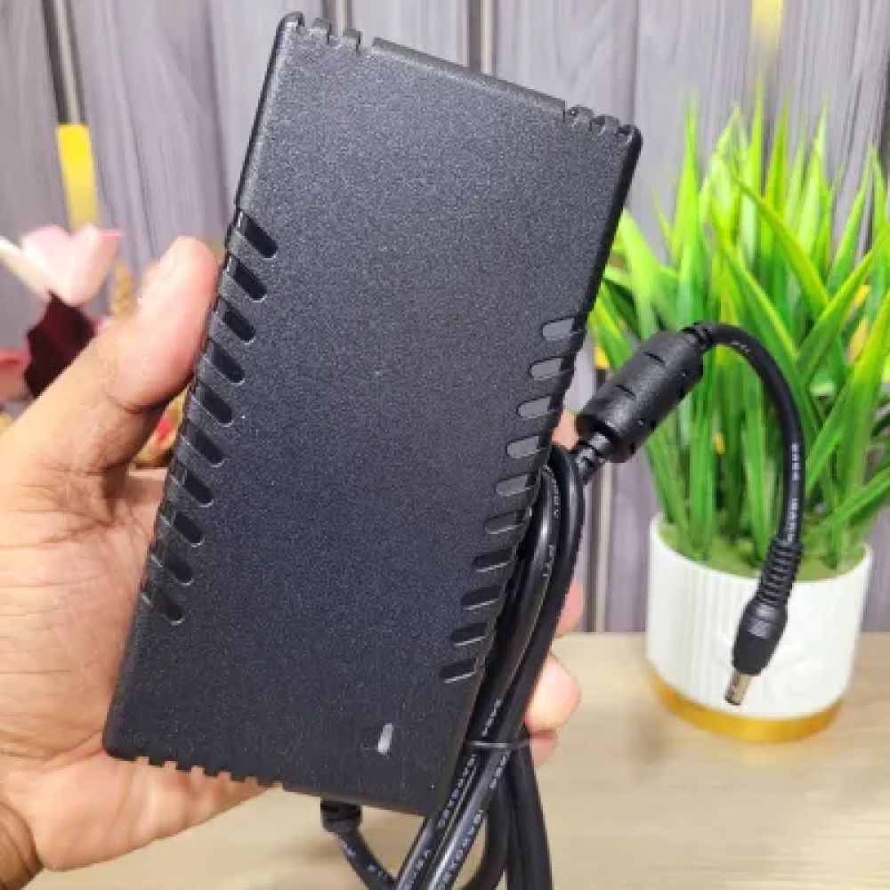 14.6V 15A LiFePO4 Battery Charger | 12V 4S Lithium Iron Phosphate Battery Charger
