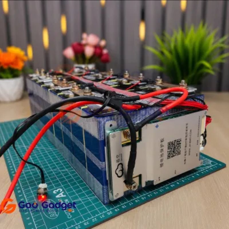 24V 100Ah LiFePO4 Battery Pack | CATL Cells with JK 200A Smart BMS